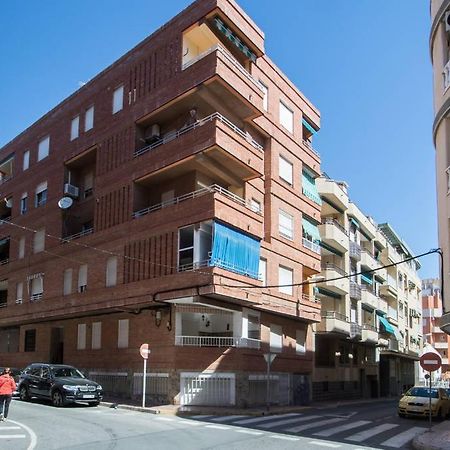 Cozy And Nice Apartment In Sunny Torrevieja Exterior photo