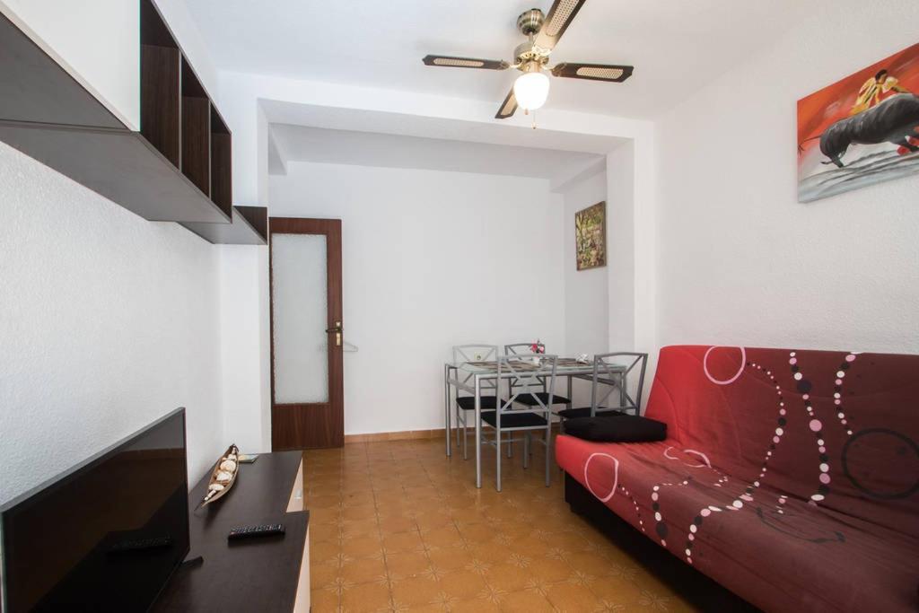 Cozy And Nice Apartment In Sunny Torrevieja Exterior photo
